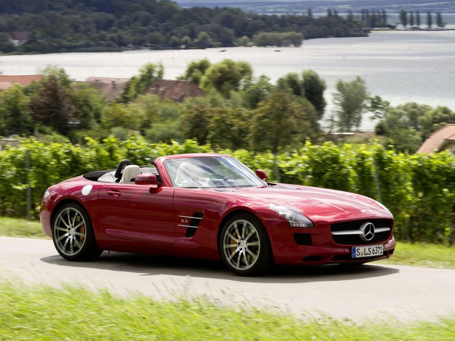  Mercedes-Benz SLS AMG Roadster 2011 года  (фото 162 из 183)